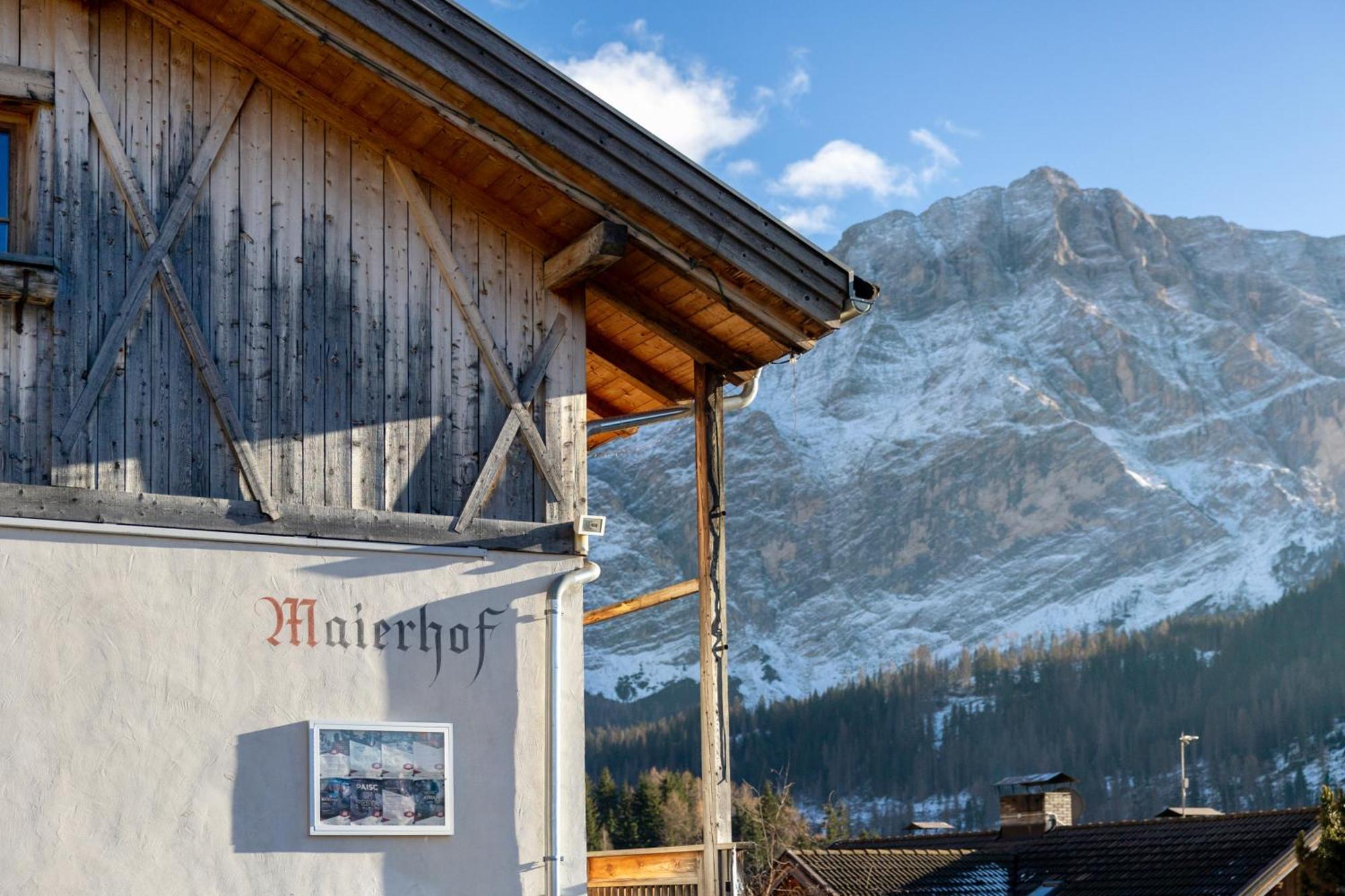 Maierhof Villa La Valle Bagian luar foto